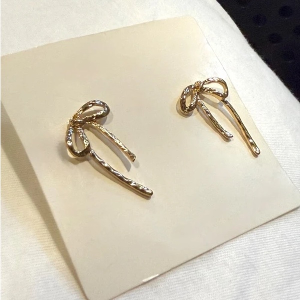 18K Gold Plated Bow Earrings - NWT
